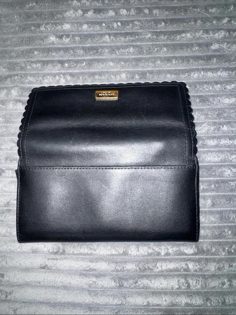kate spade Black Scalloped-Edge Leather Wallet with Gold Plaque